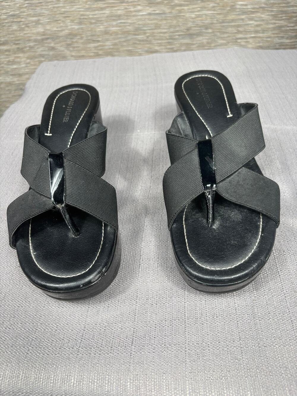 Donald J Pliner Shoes Womens Size 9.5 Black Shina Platform Wedge Thong Sandals